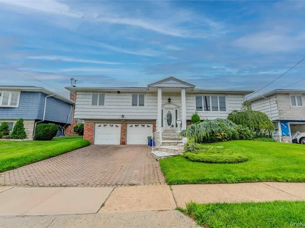 3232 Ocean Harbor Drive, Oceanside, NY 11572