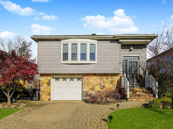 731 Rathbun Avenue image 1 of 33