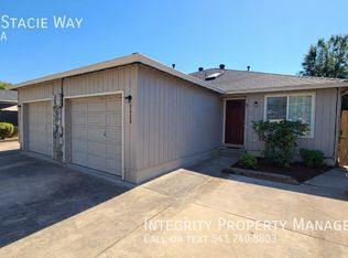 2938 Stacie Way, Medford, OR 97504