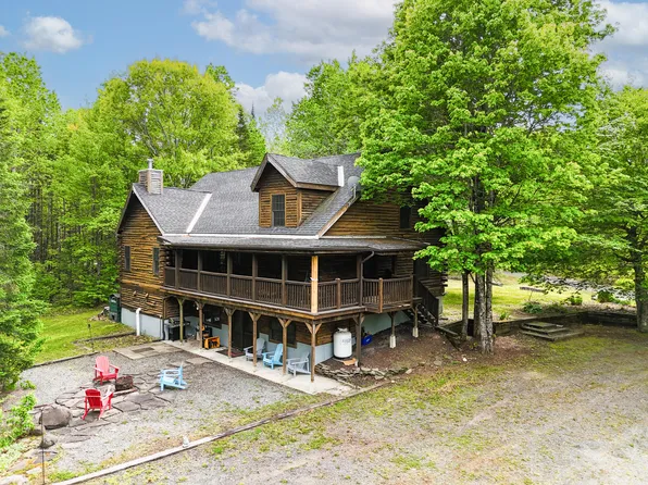 385 Johnson Flat Road, Pittsfield, ME 04967