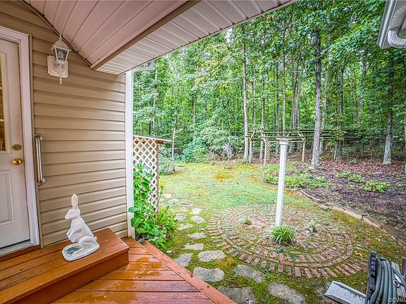 3rd image of 2755 Buckstone Dr