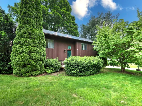 4 Jason Wright Drive, Ansonia, CT 06401