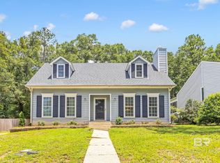 101 Avon Cir E, Daphne, AL 36526