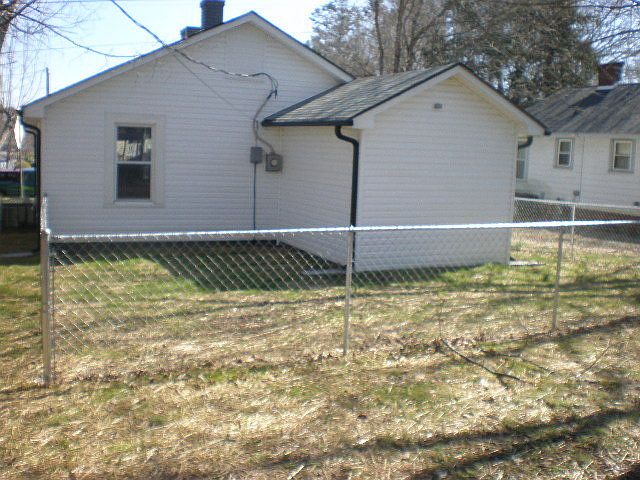 2nd image of 210 E Liberty St