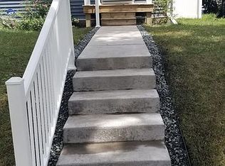 4011 5th St NE, Columbia Heights, MN 55421