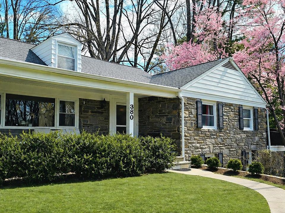 1st image of 380 Sycamore Mills Rd