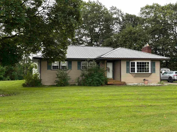 616 N Racquette River Rd, Massena, NY 13662