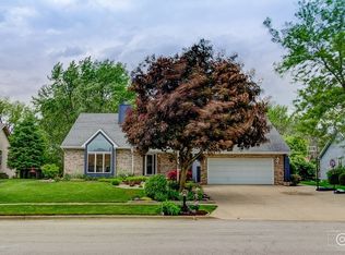 1627 John St, Sycamore, IL 60178