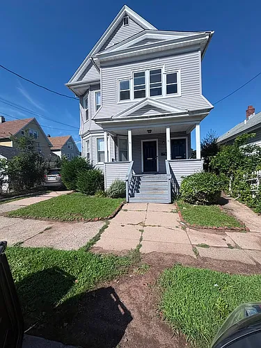 70 Peck Ave #2 Photo 1