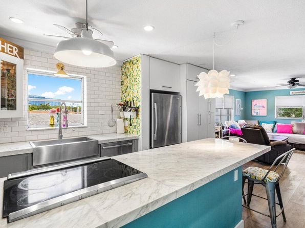 515 S Crescent Drive #302, Hollywood, FL 33021