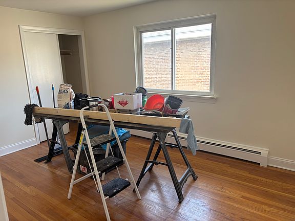 5th image of 4728 N Olcott Ave #2