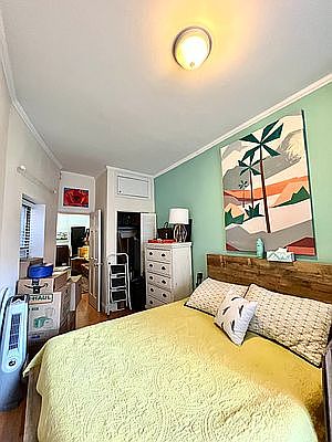 4th image of 70 W 106th St APT 2C