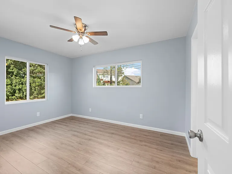 5745 Spahn Ave — Photo 13