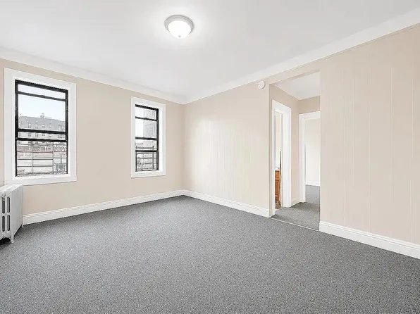 880 Bryant Ave APT 2C, Bronx, NY 10474