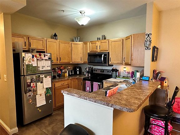 5th image of 1236 Gardens Circle Dr APT D