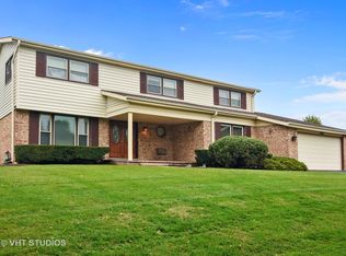 1208 W Hampton Pl, Palatine, IL