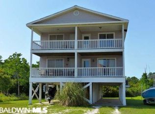 632 W 1st Ave, Gulf Shores, AL 36542