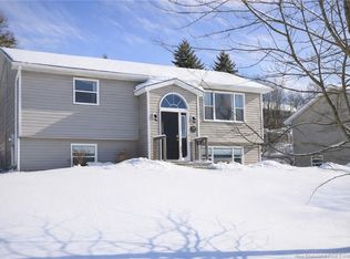 75 Carlile Cres, Saint John, NB E2J5C3