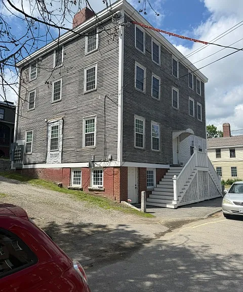127 2nd St #3 — Photo 7