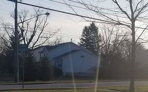 3rd image of 762 Sturbridge Dr