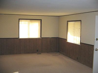 Living Room, View 2