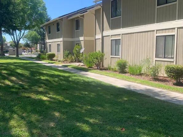 Dry Creek Apartments