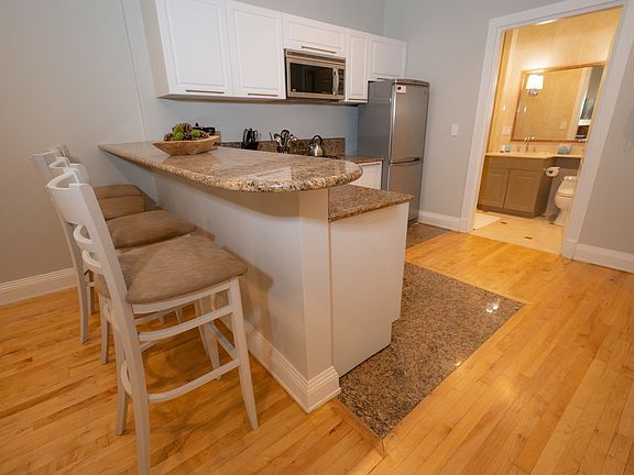 5th image of 24 E 38th St #1B