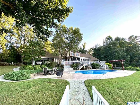 5th image of 901 County Road 526