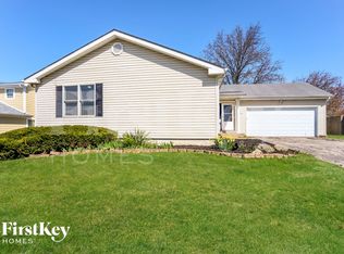 4231 River Oaks Dr, Florissant, MO