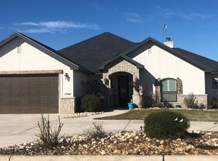 1744 Stonehaven, Pleasanton, TX 78064