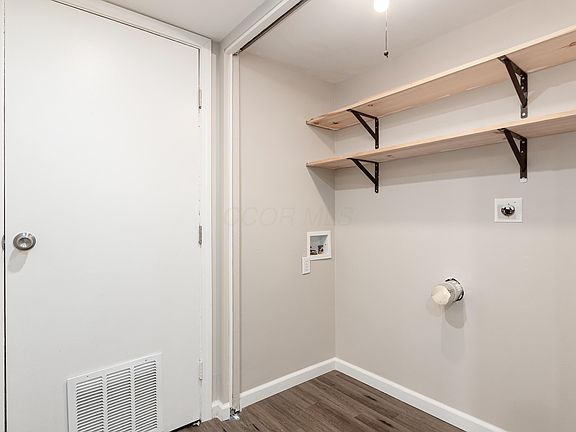 3rd image of 1030 Galliton Ct APT B
