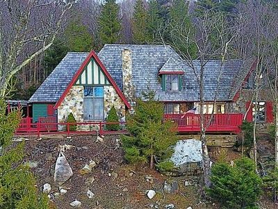 138 N. West Ridge Rd., Snowshoe, WV, 26209