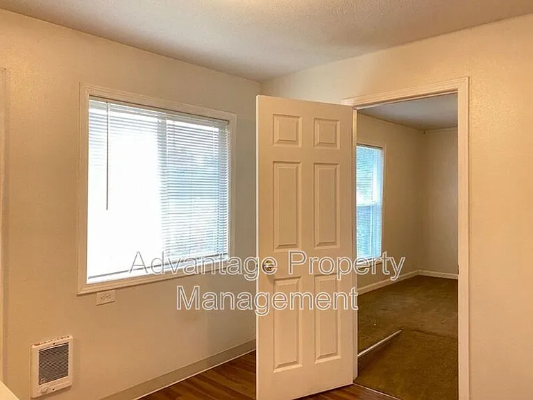301 N Main St — Photo 6