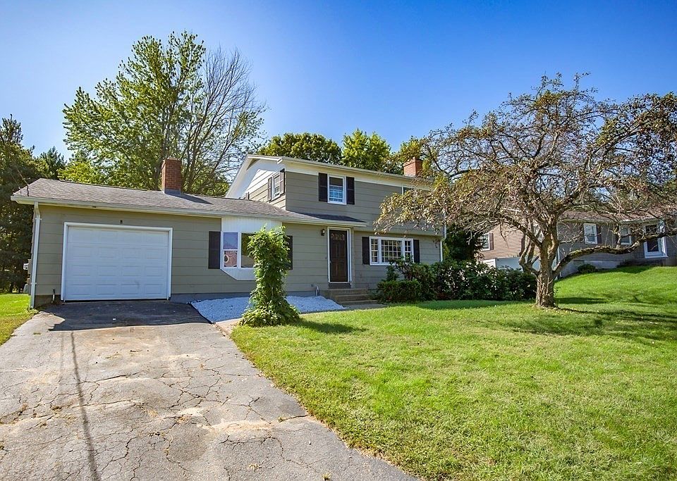 27 Moreau Dr, Chicopee, MA 01020 Zillow