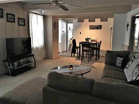 5th image of 609 Franklin Ave