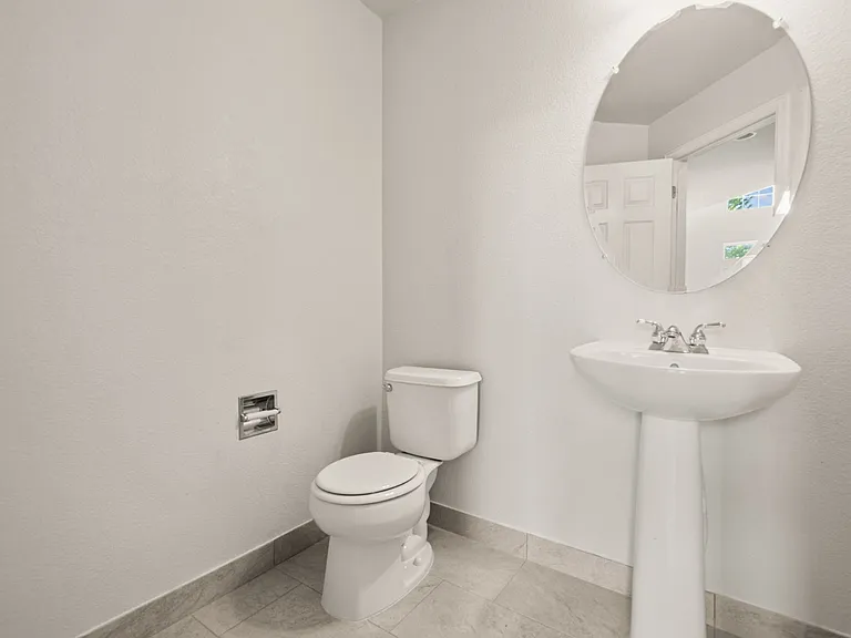 20981 E Hampden Pl — Photo 17