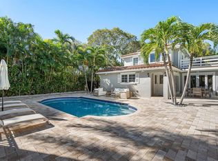 820 Palm Trl, Delray Beach, FL 33483
