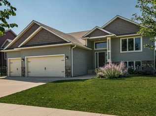 2120 Gemini Dr SW, Rochester, MN 55902