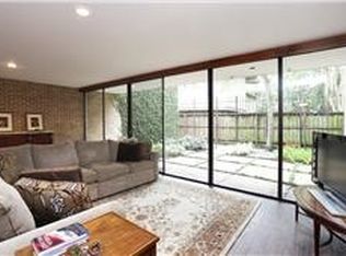 6324 Deerwood Rd, Houston, TX 77057