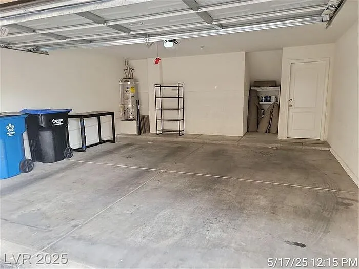 316 Fountain Crossing Ln — Photo 29