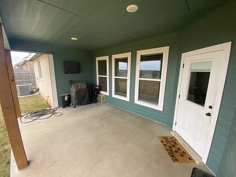 6931 Forrest Meadows Dr — Photo 24