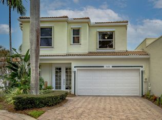 7635 Iris Ct, West Palm Beach, FL 33412