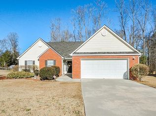 4438 Webb Meadows Dr, Loganville, GA 30052