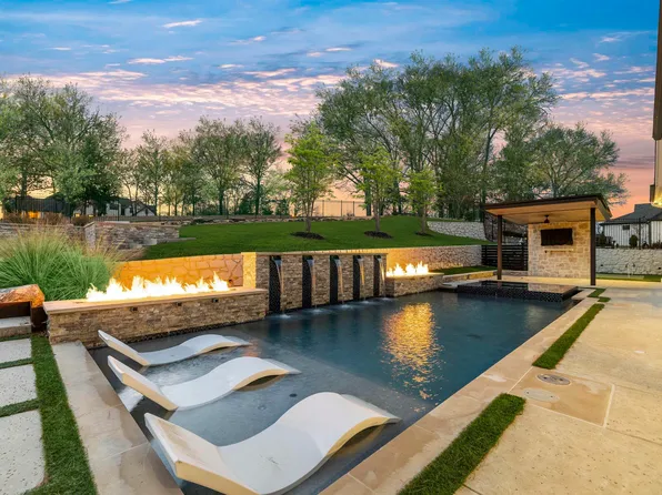 2432 Bellview Cir, Tyler, TX 75709