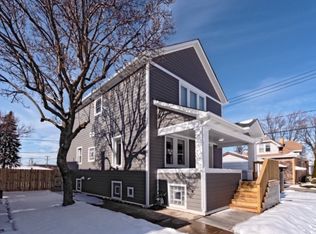 4212 Leland Ave, Lyons, IL 60534