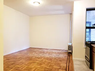 Rented by Lang Realty LLC
