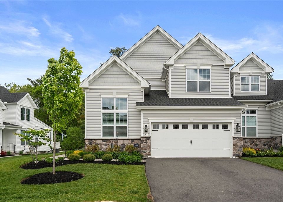 1st image of 82 Ingalls Village Way #82