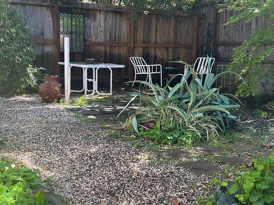 1st image of 3802 Orchard Ln