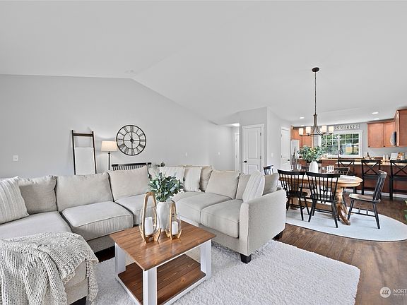 5th image of 8625 105th Avenue NE