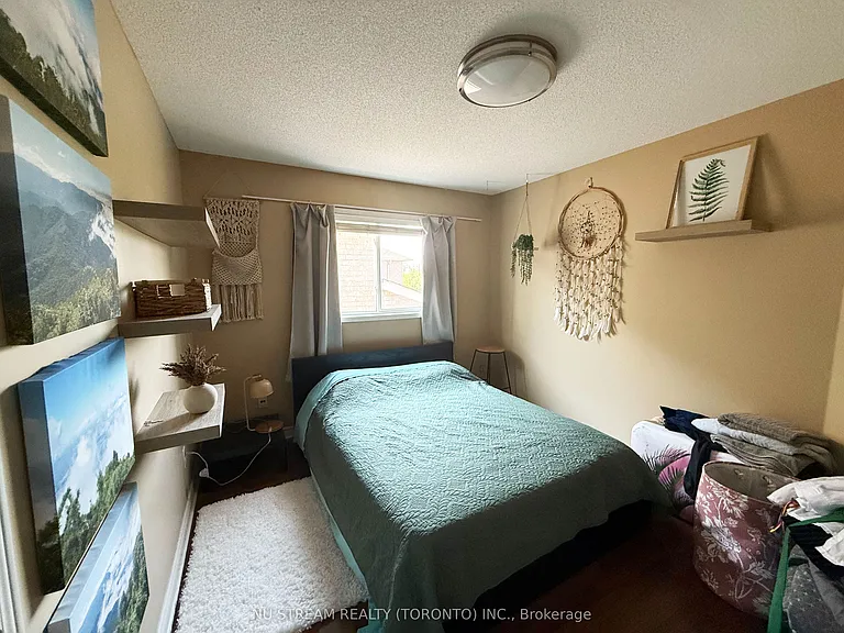 1081 Blueheron Blvd — Photo 10
